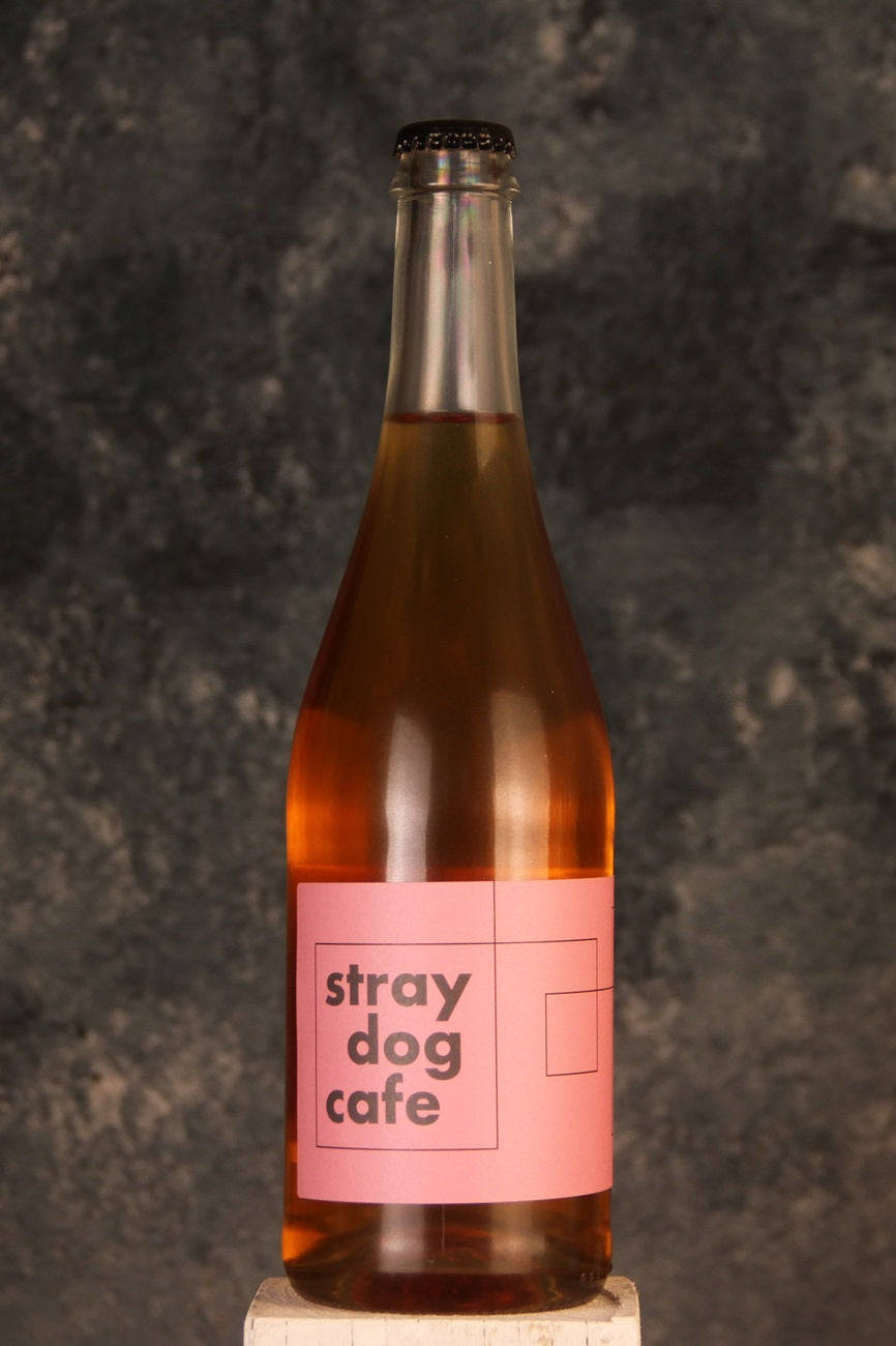 Stray Dog Cafe Cider 5.5% 330ml

Pilton, Somerset